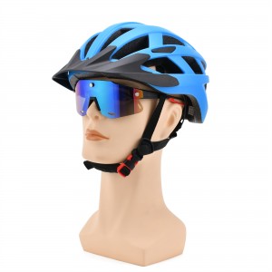 Casque de cyclisme sur route avec lumière LED